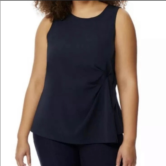 NWT Rebel Wilson X Angels Asymmetric Black Top - Picture 8 of 8